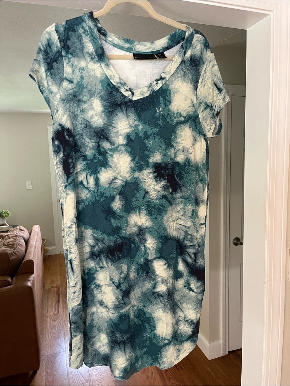 Cynthia Rowley Tie-Dye V Neck Dress, Size Medium